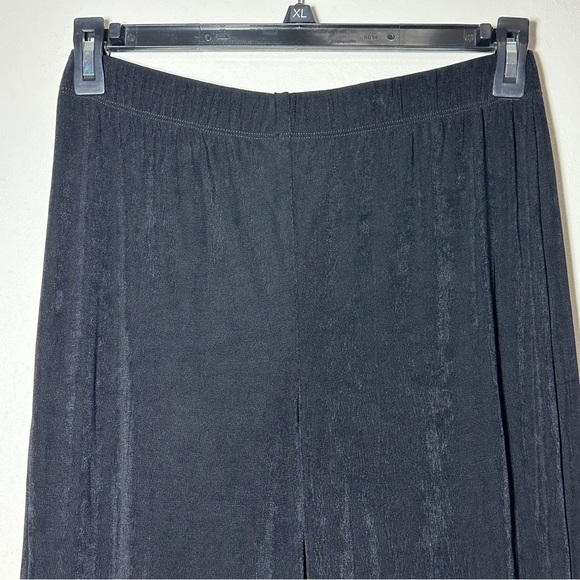 Chico’s Travelers Black Essential Slim Pants Size 1R - Picture 2 of 7